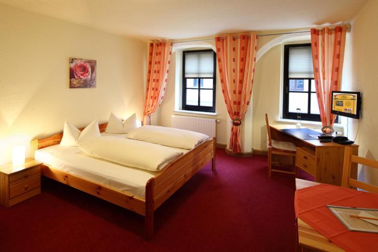 Hotel-Pension Zum Markt ทัวร์เกา ภายนอก รูปภาพ